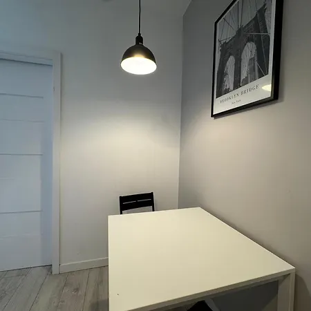 Zabrsaint High Five Apartmán *