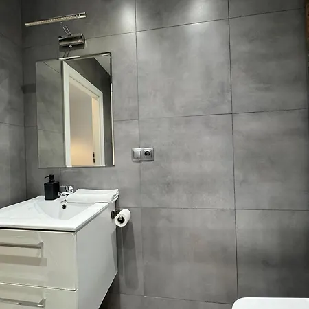 Zabrsaint High Five Apartmán Katovice